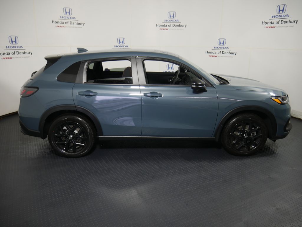 Thumbnail: 2027 Honda HR-V - 3