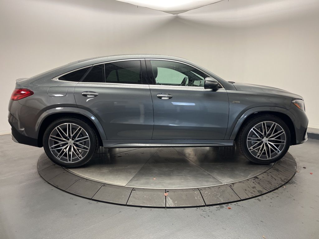 Thumbnail: 2026 Mercedes-Benz GLE - 8