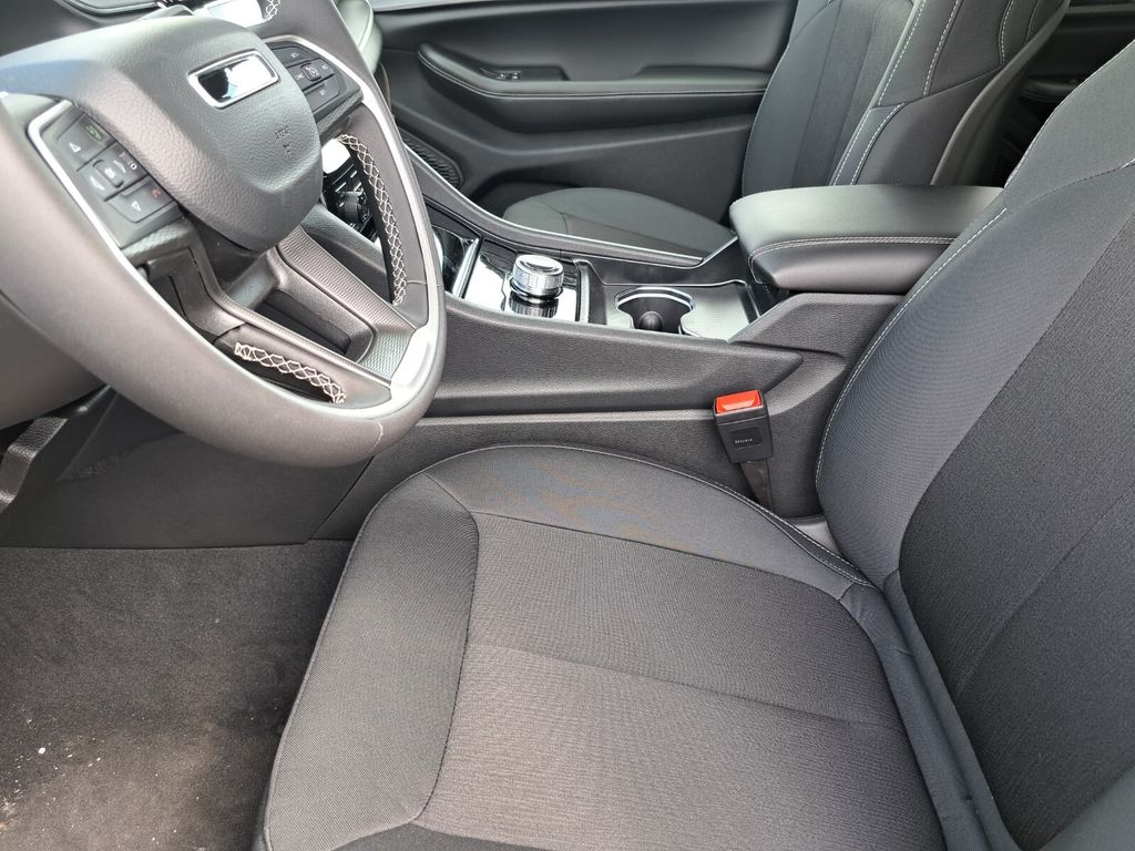 New 2026 Jeep Grand Cherokee SUV