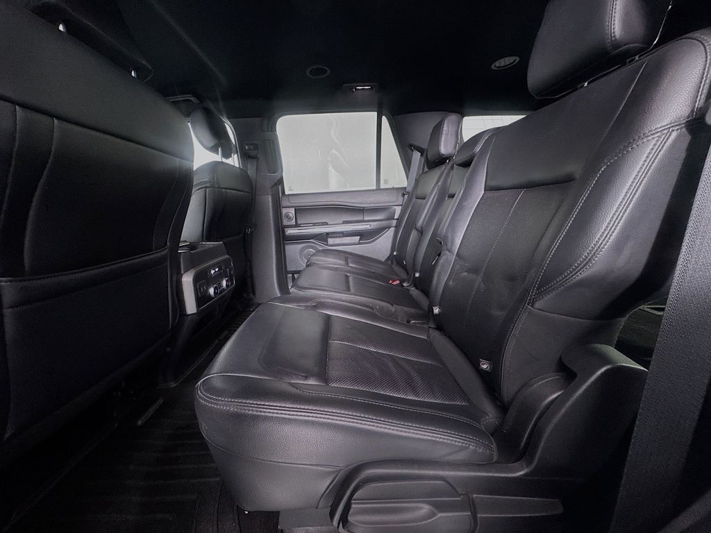 Used Car 2019 Ford Expedition  Xlt For Sale Under $20,000 In Austin, Texas