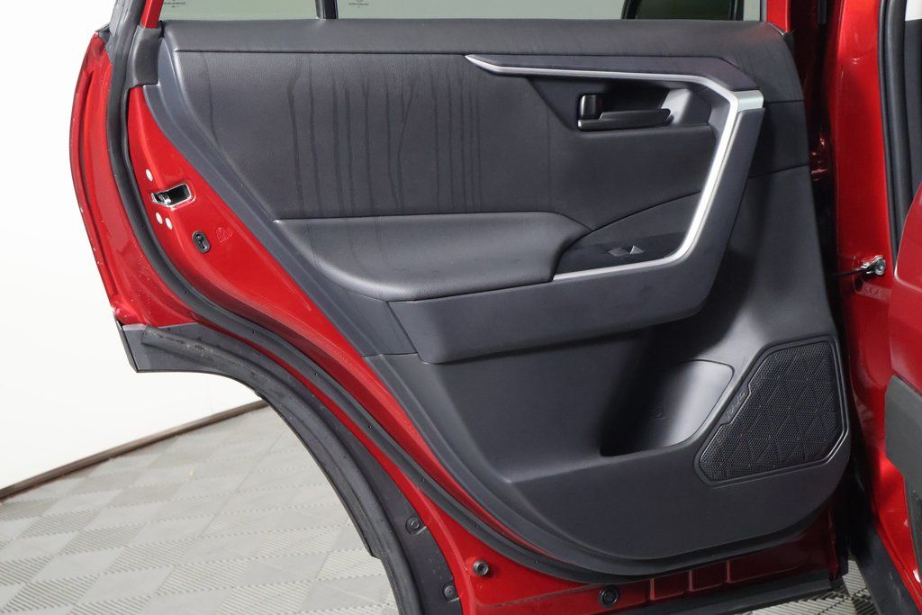 Thumbnail: 2025 Toyota RAV4 - 13