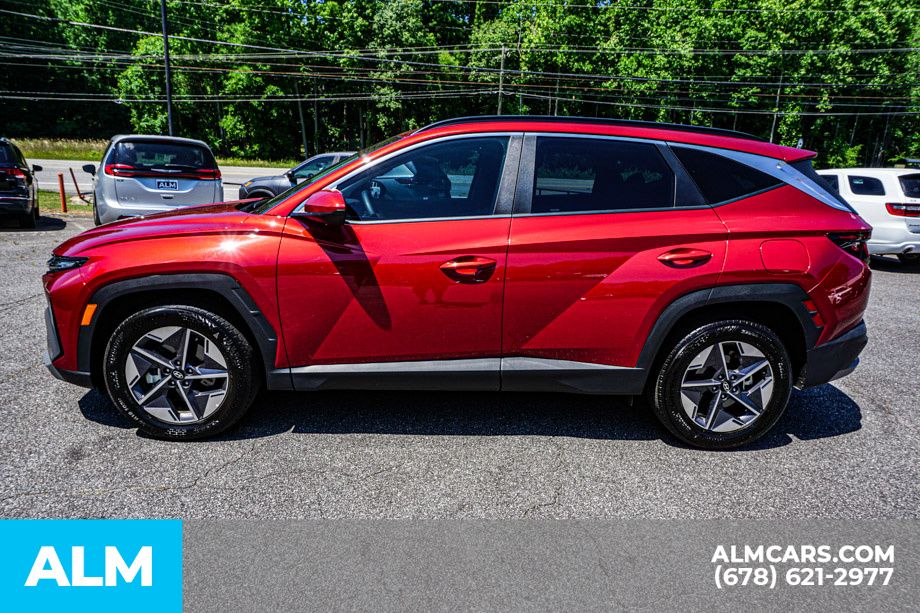 Used 2026 Red Hyundai SEL image 7