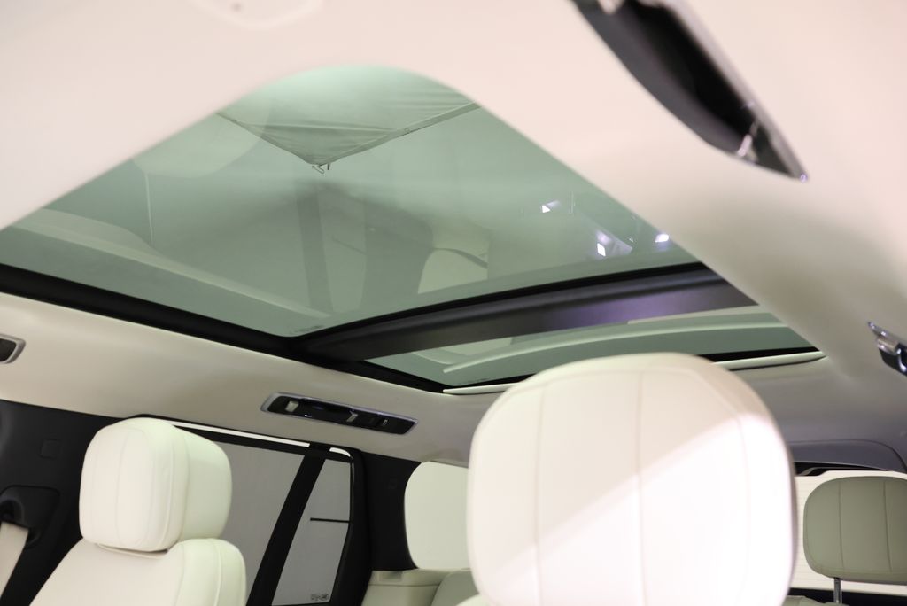 Thumbnail: 2024 Land Rover Range Rover - 13