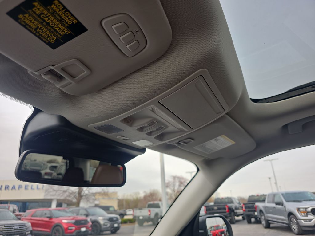 Certified Used 2025 Gray Ford Outer Banks image 36