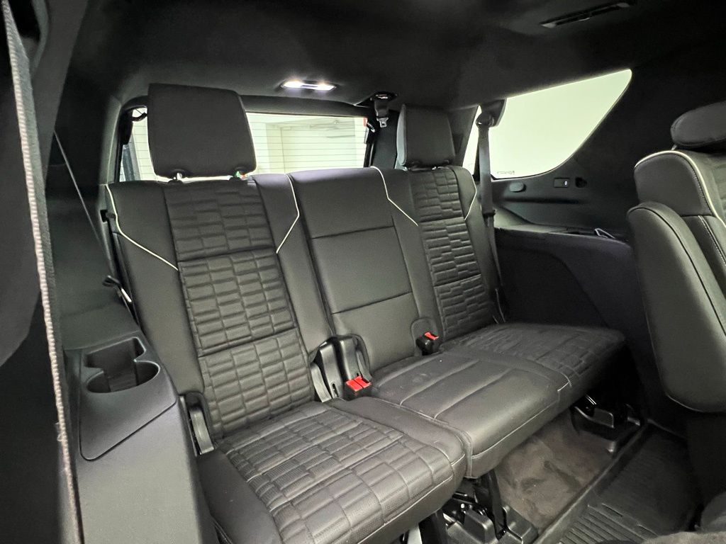 Thumbnail: 2023 Cadillac Escalade - 10