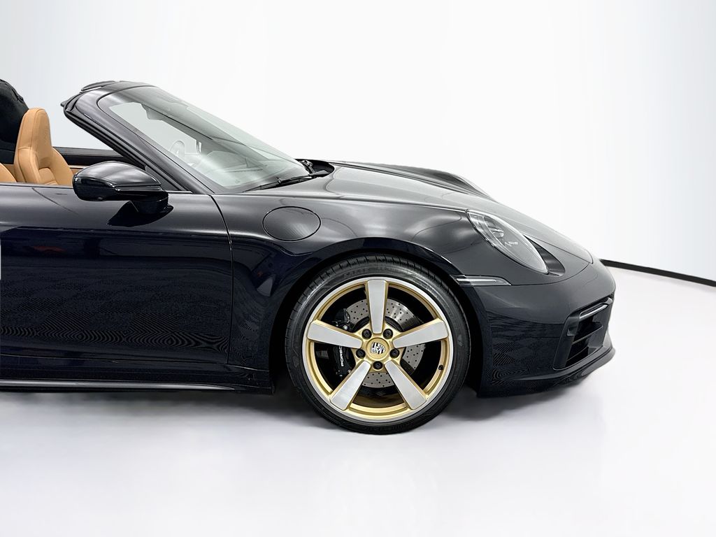 Thumbnail: 2024 Porsche 911 - 11