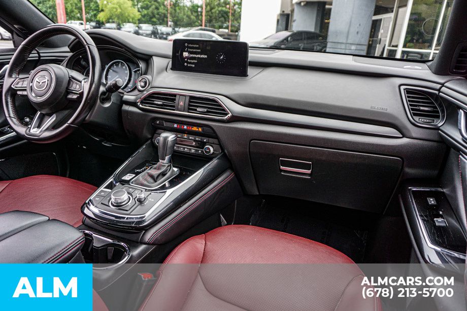 Used 2022 Gray Mazda Carbon Edition image 27