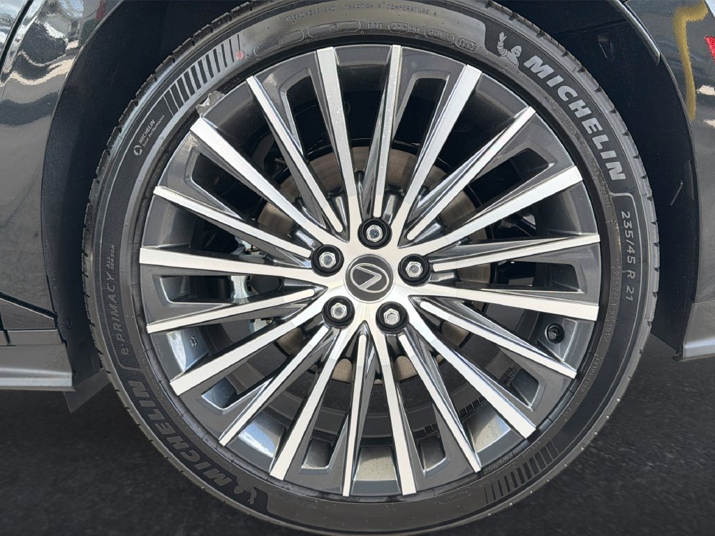 Thumbnail: 2026 Lexus ES - 31