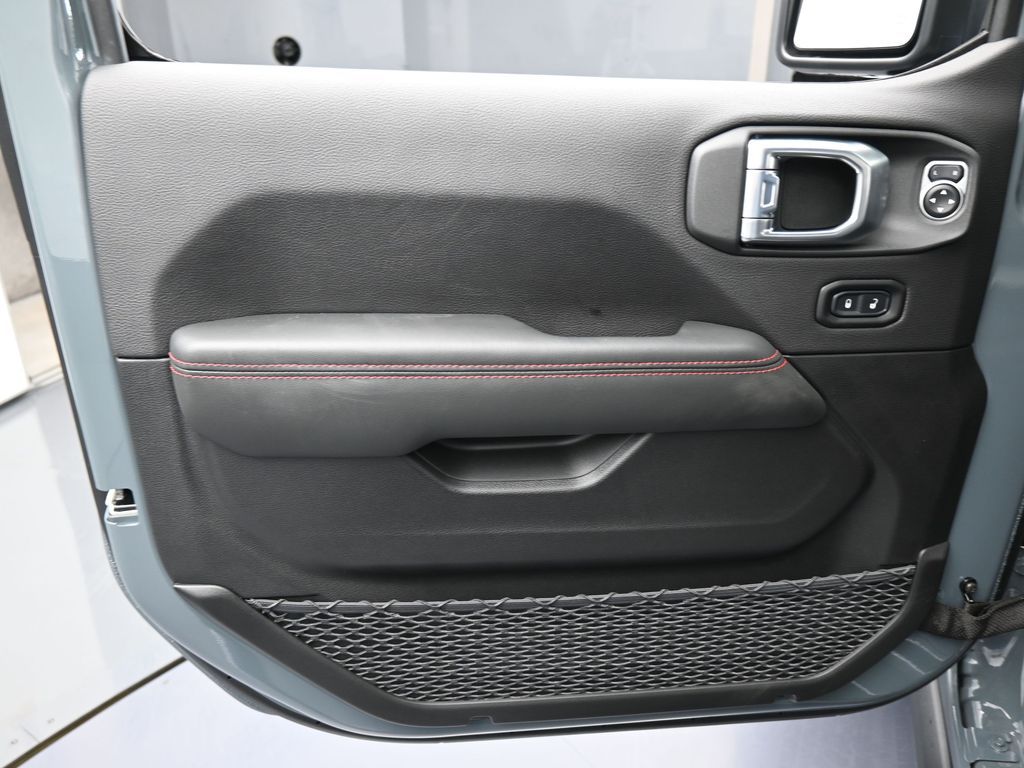 New 2026 Anvil Clearcoat Jeep Rubicon image 12