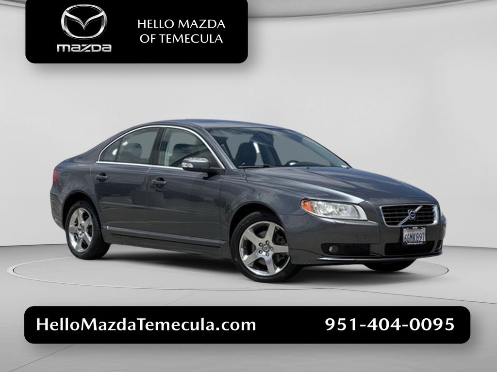 Oyster Gray Metallic 2008 Volvo S80 Sedan All-Wheel Drive 6-Speed Automatic