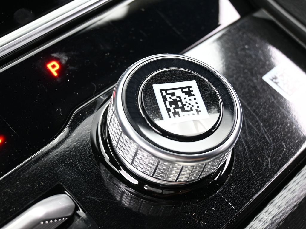 New 2026 Baltic Gray Metallic Clearcoat Jeep Limited image 24