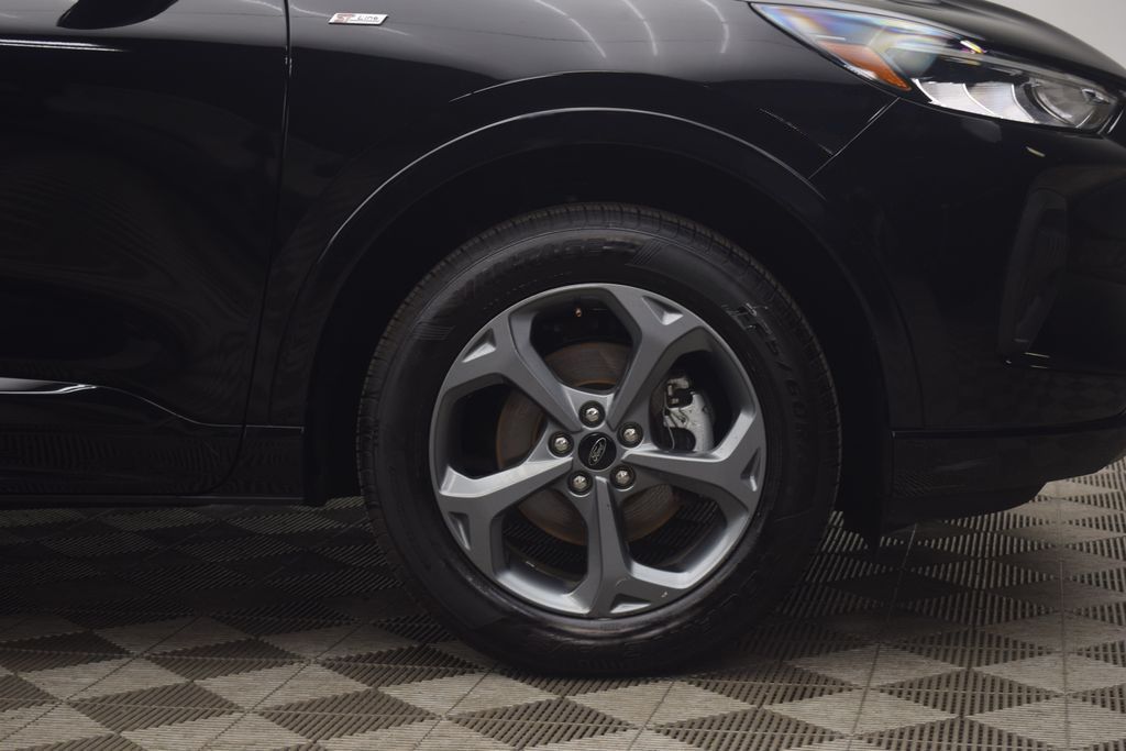 used 2024 Ford Escape car, priced at $20,500