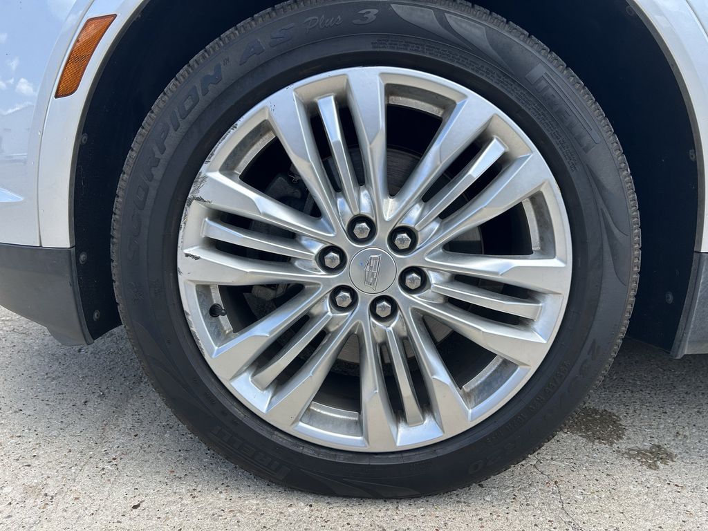 2018 Cadillac XT5 Premium Luxury Silver at Tom Peacock Cadillac