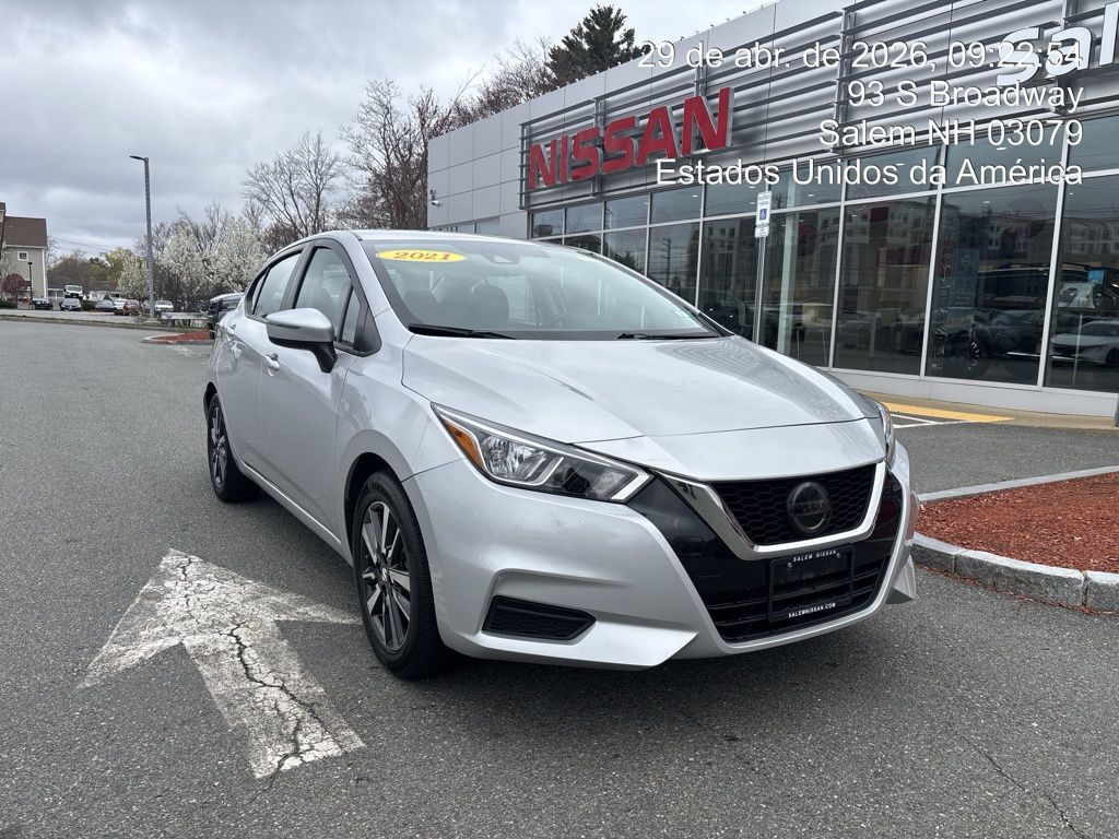 Brilliant Silver Metallic 2021 Nissan Versa SV FWD Sedan Front-Wheel Drive Continuously Variable Transmission