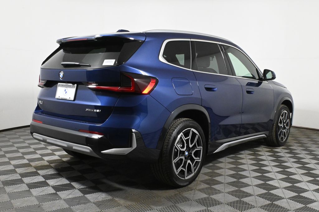 2025 BMW X1 xDrive28i 7