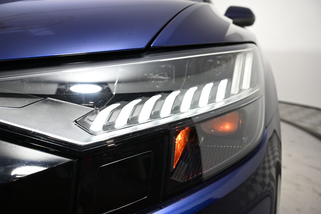 2019 Audi Q8 Prestige 9