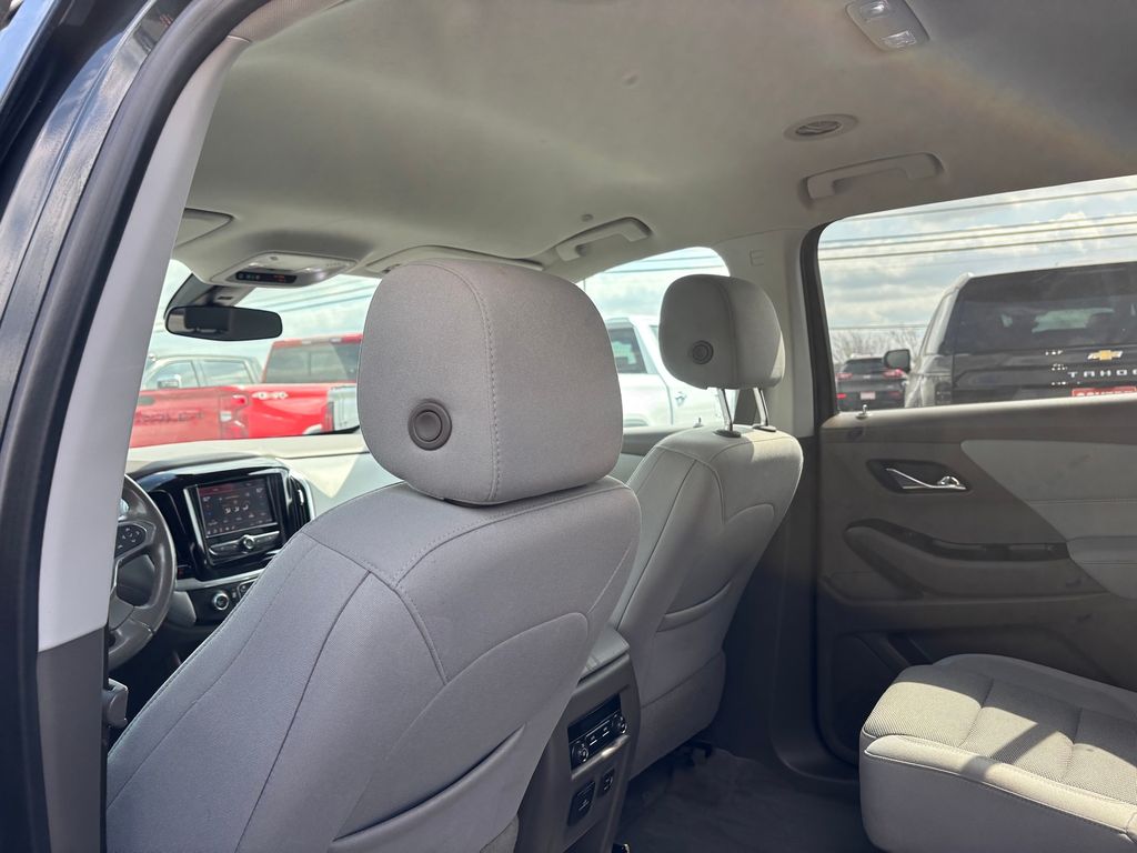 Used Car 2020 Chevrolet Traverse  Lt For Sale Under $30,000 In Austin, Texas