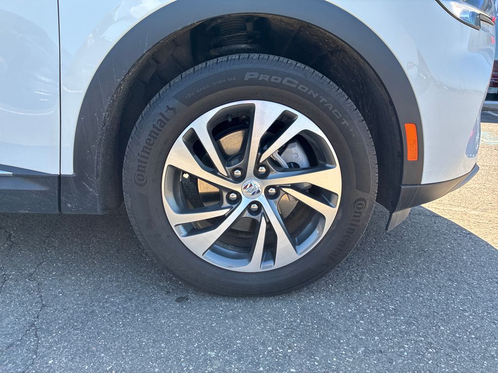 2023 Buick Envision Essence - 8