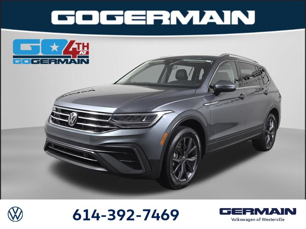 Platinum Gray Metallic 2022 Volkswagen Tiguan SUV / Crossover All-Wheel Drive 8-Speed Automatic