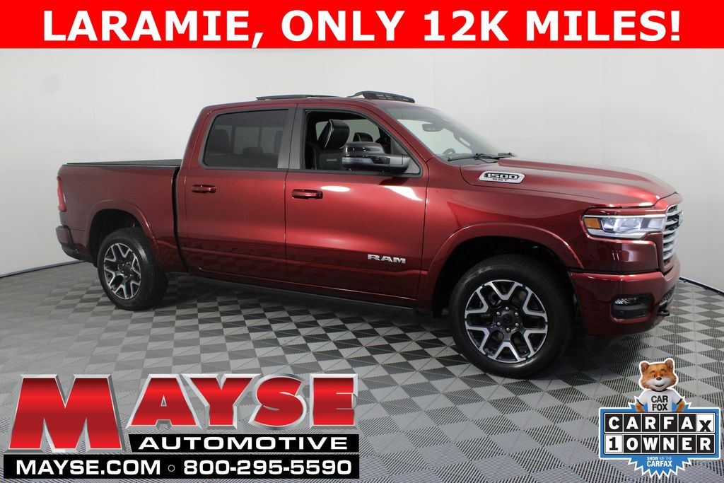 2025 RAM 1500 Laramie Crew Cab 4WD