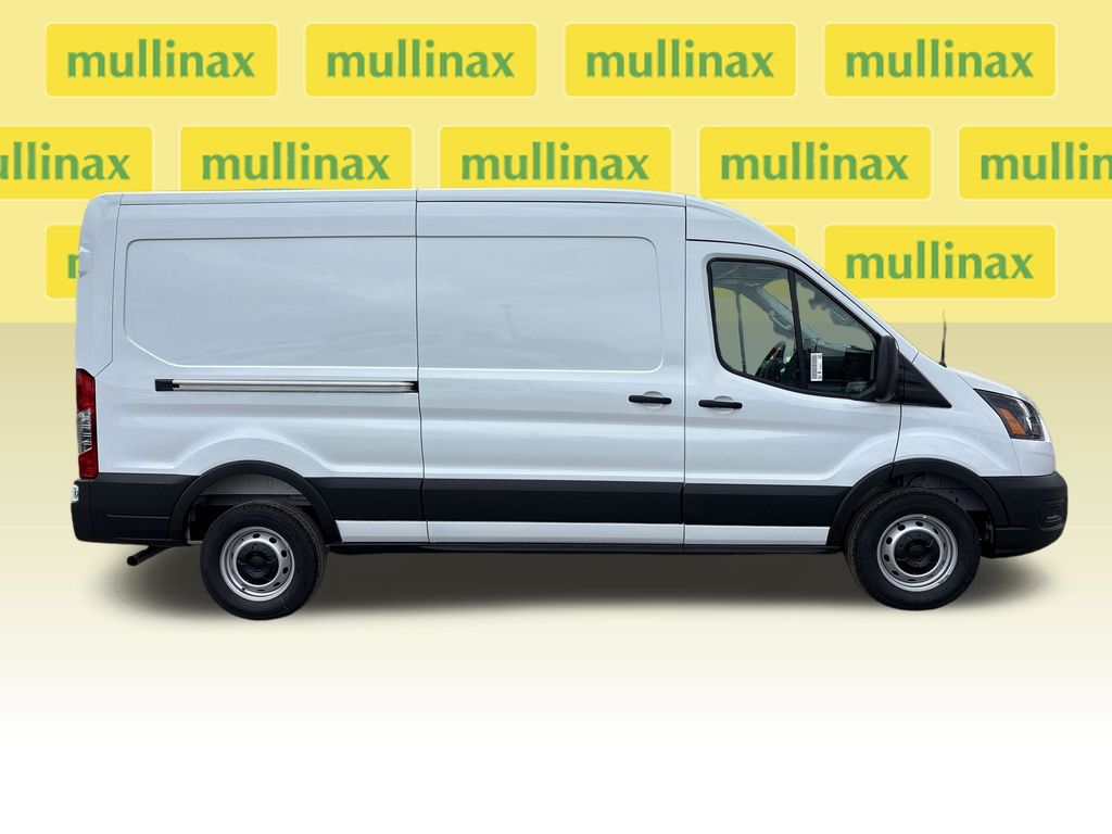 New 2026 White Ford Base image 2