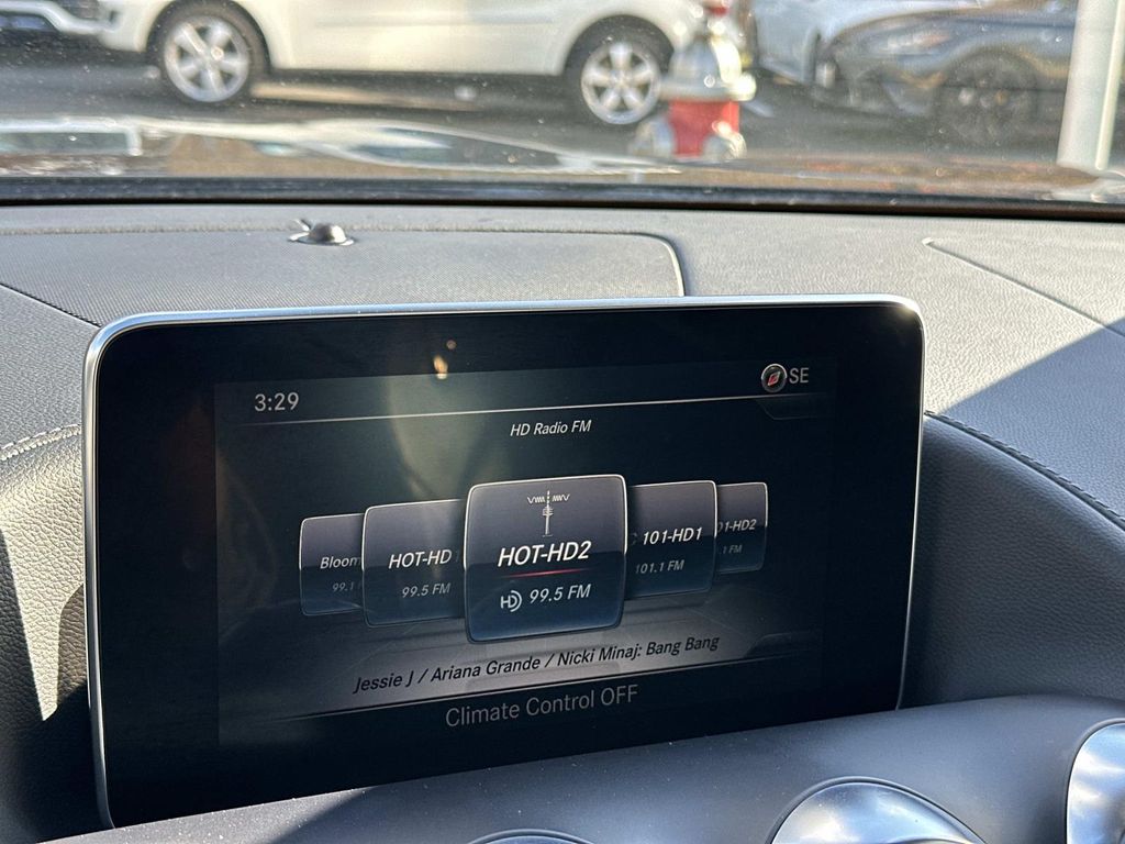 Thumbnail: 2017 Mercedes-Benz AMG GT - 32