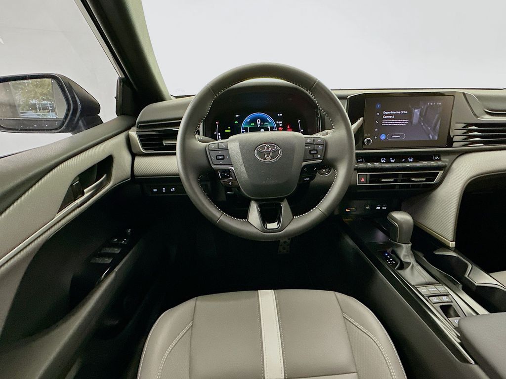 Thumbnail: 2025 Toyota Camry - 21