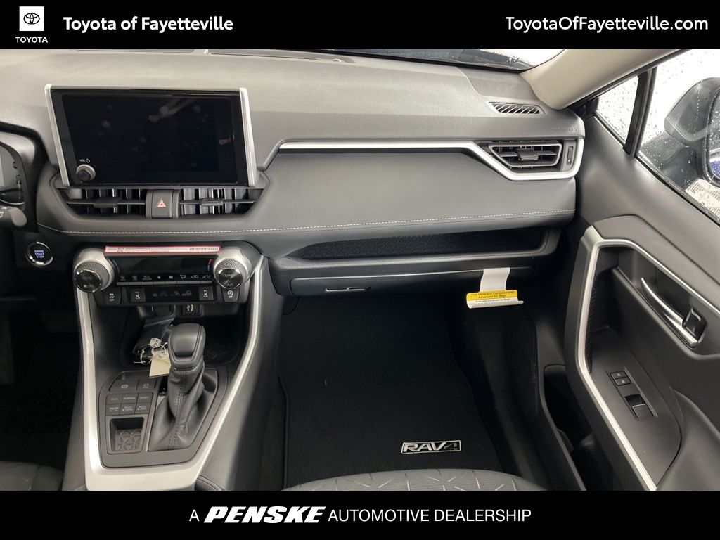 Thumbnail: 2025 Toyota RAV4 - 14