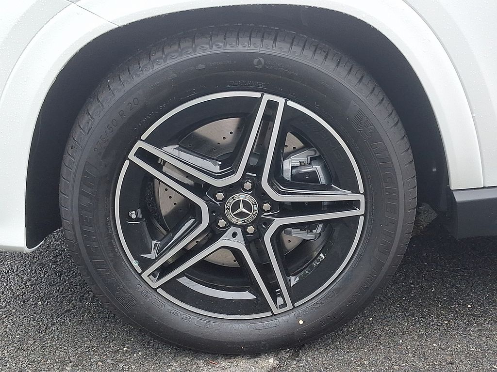 Thumbnail: 2026 Mercedes-Benz GLE - 5