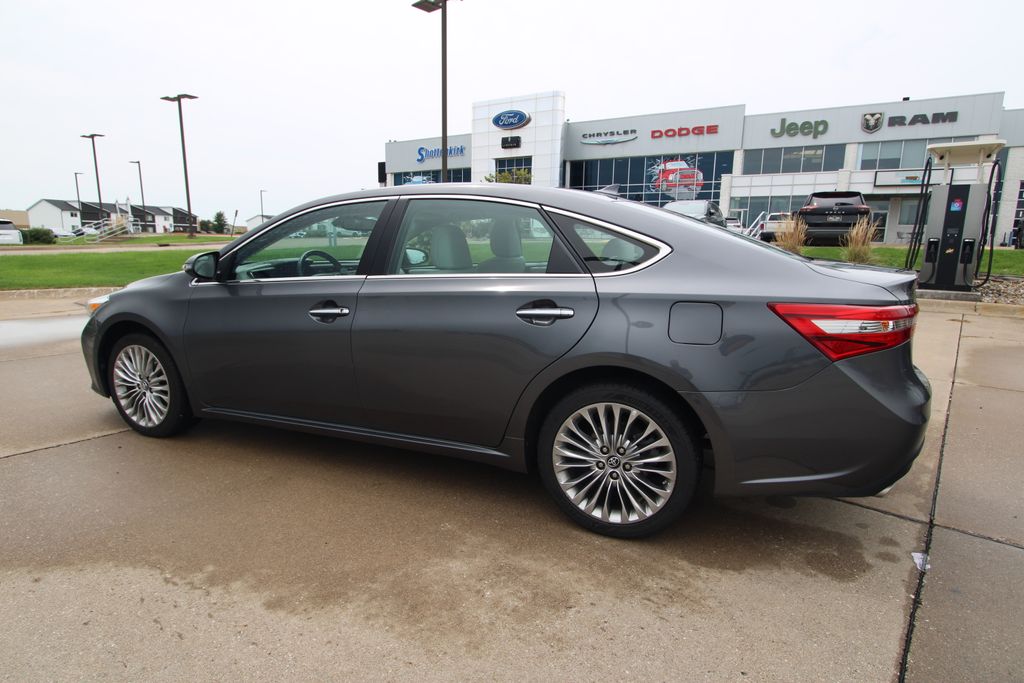 Used 2018 Toyota Avalon Sedan