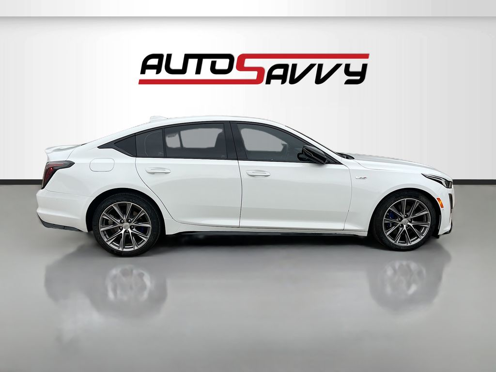 Used 2024 White Cadillac V-Series image 8