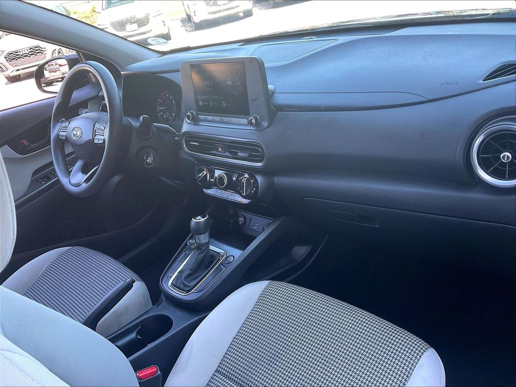 2022 Hyundai Kona — photo 14