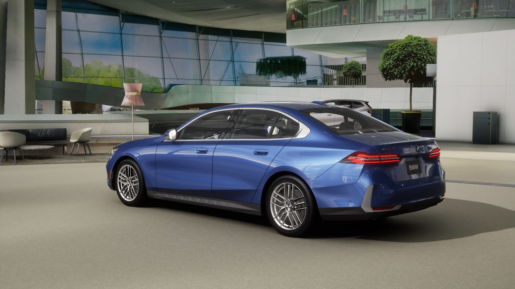 2025 BMW 5 Series 530i xDrive 2