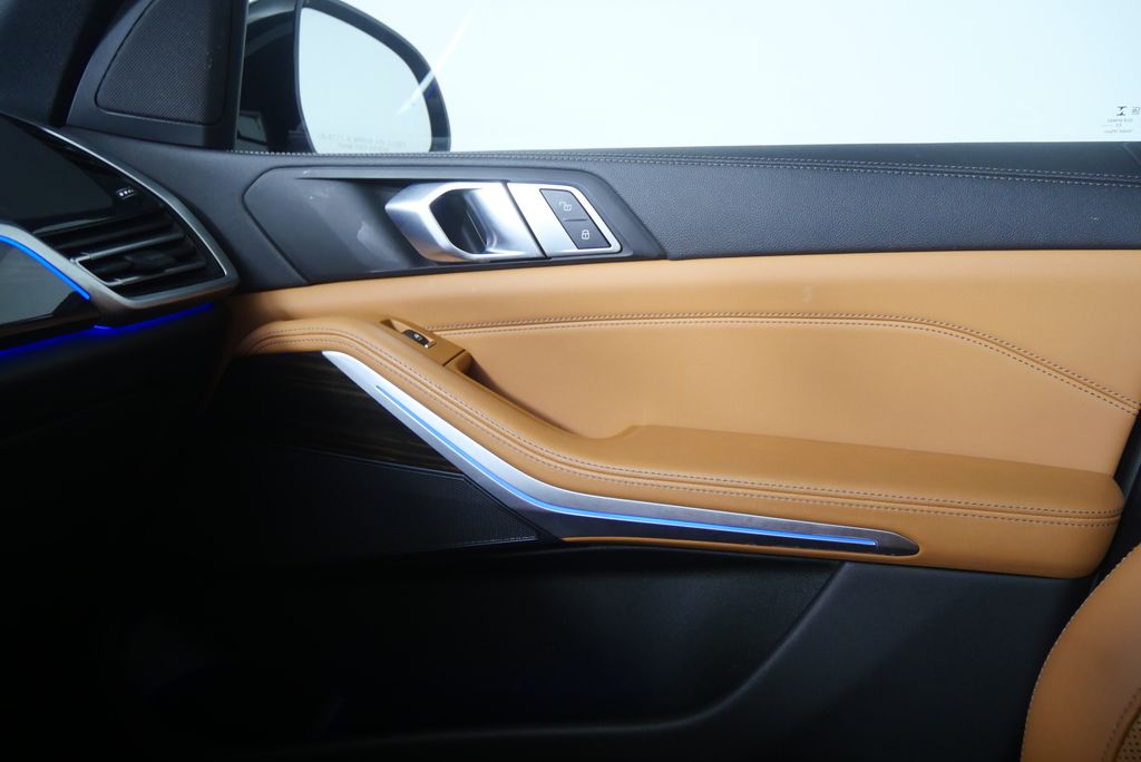 Thumbnail: 2023 BMW X5 - 25