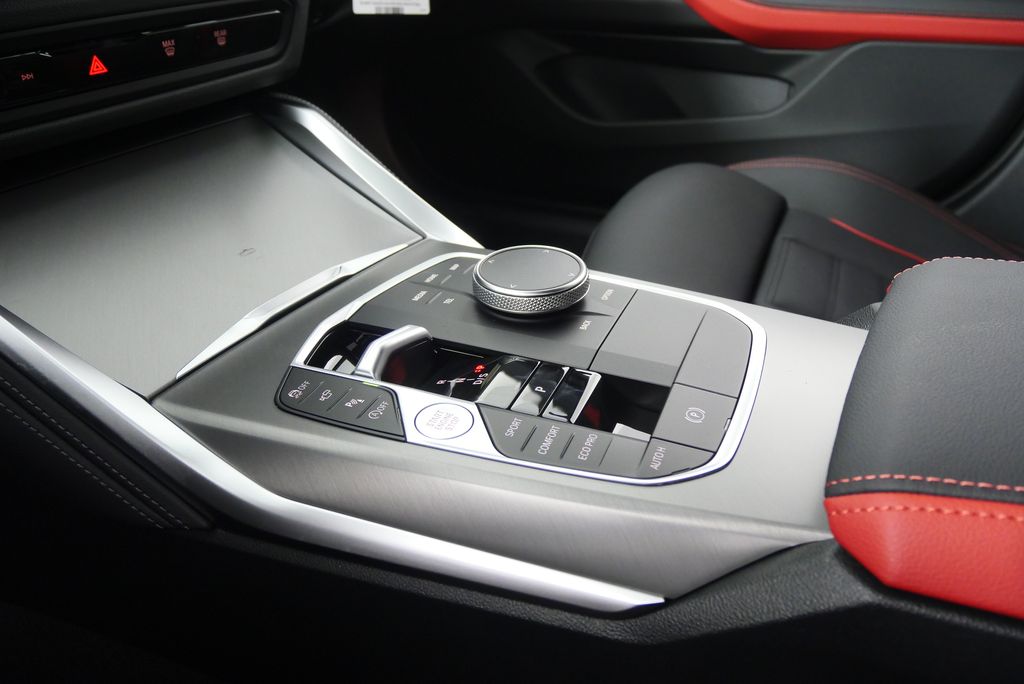 Thumbnail: 2025 BMW 4 Series - 24