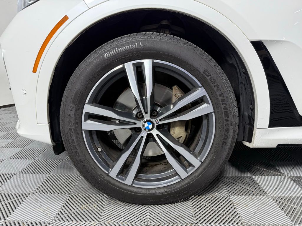 Thumbnail: 2022 BMW X7 - 9