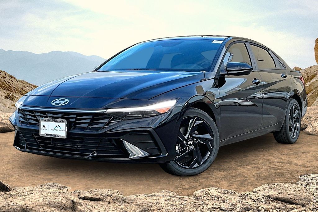 Abyss Black 2026 Hyundai Elantra Sedan Front-Wheel Drive Continuously Variable Transmission