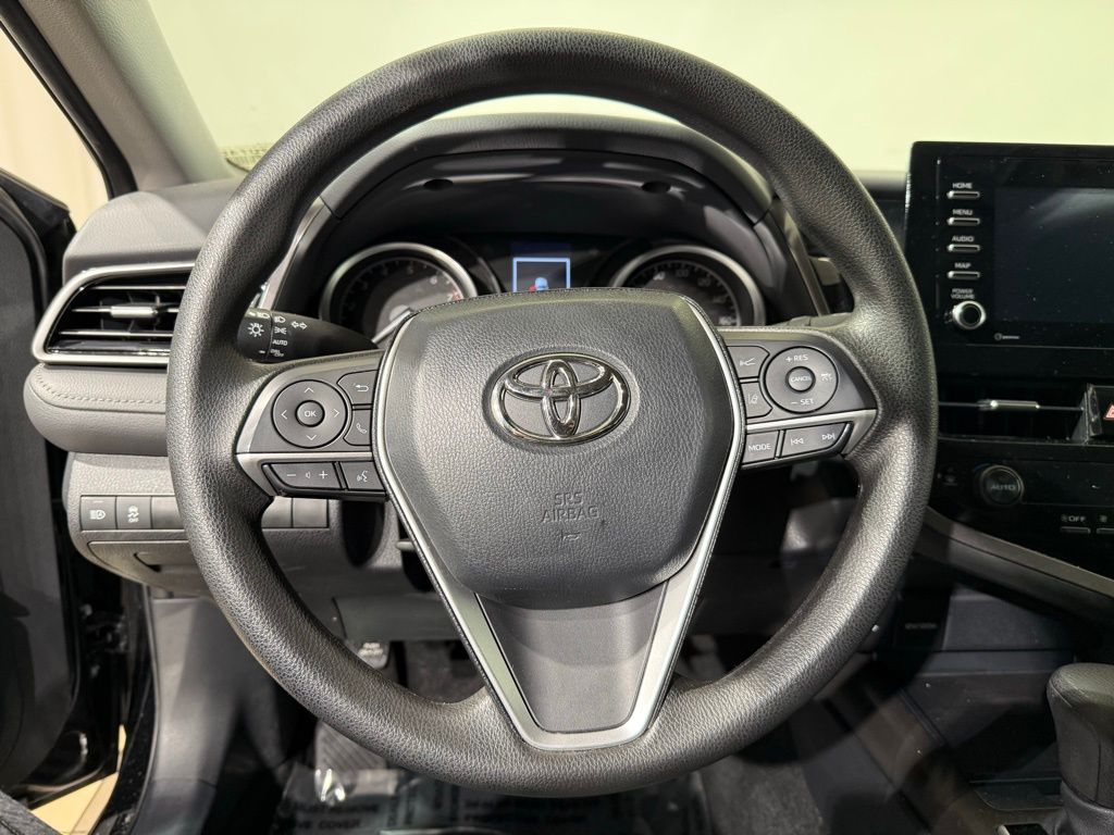 Thumbnail: 2023 Toyota Camry - 20