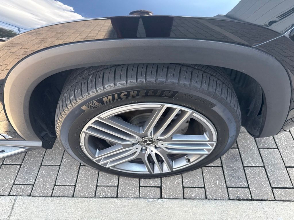 Used 2020 Black Mercedes-Benz GLS 450 image 12