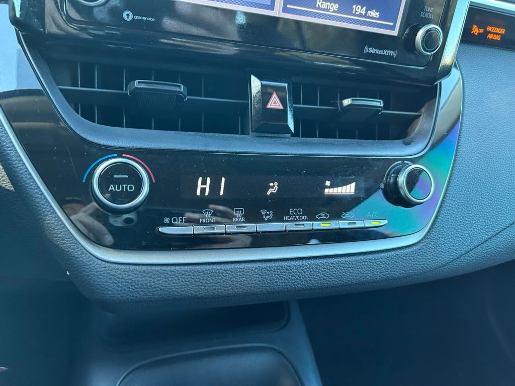 Thumbnail: 2022 Toyota Corolla - 25