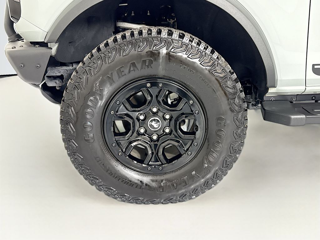 Thumbnail: 2021 Ford Bronco - 28