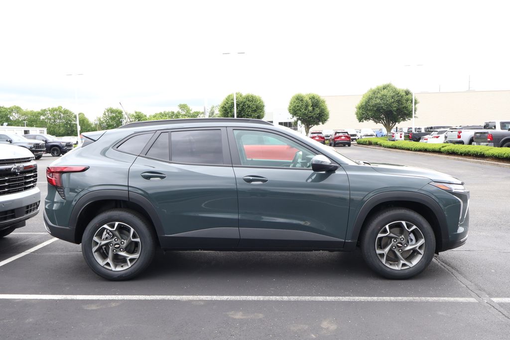 2025 Chevrolet Trax LT 7