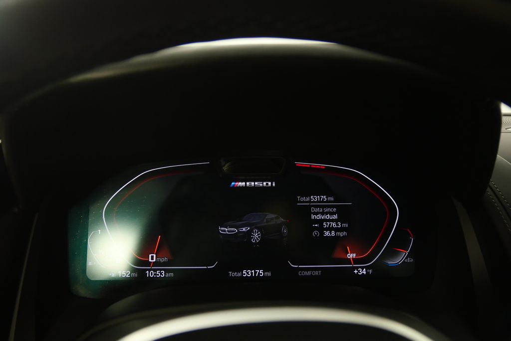 Thumbnail: 2021 BMW 8 Series - 24