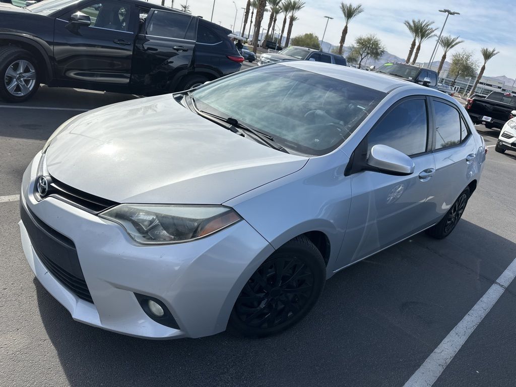 2014 Toyota Corolla LE Premium 2