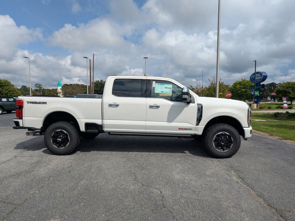 2025 Ford F-250 Platinum