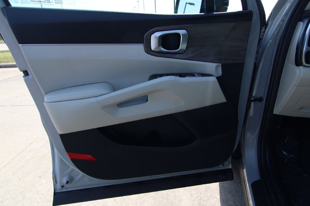 Used 2023 Kia Sorento SUV