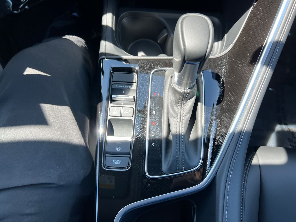 Thumbnail: 2025 Acura ADX - 19