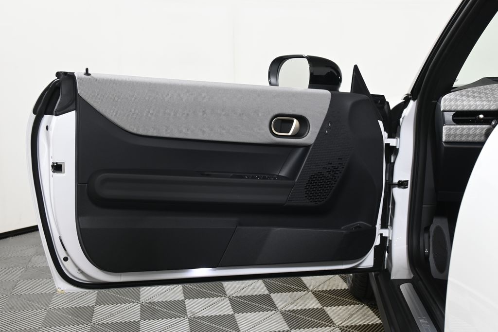 Thumbnail: 2025 MINI Cooper Convertible - 29