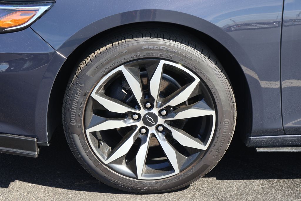 Thumbnail: 2025 Chevrolet Malibu - 12