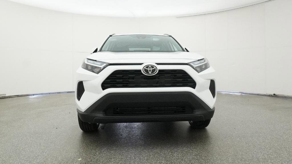 Thumbnail: 2025 Toyota RAV4 - 7